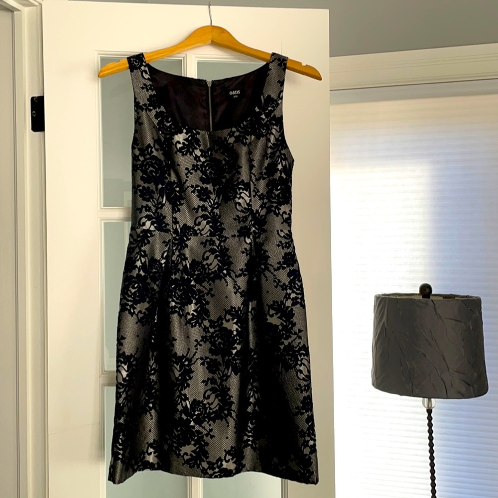 Oasis dress size 8